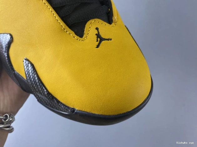GOLD RETRO BQ3685-706 JORDAN UNIVERSITY 14 AIR 0628